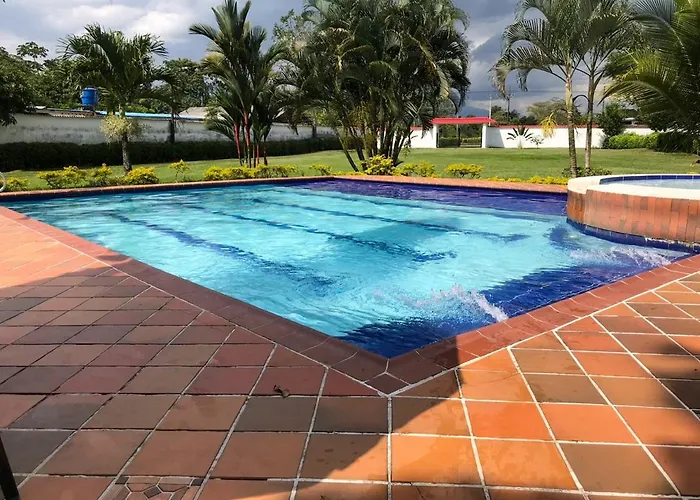 Finca Turistica Villa Natasha - Casa Campestre Y Cabanas Villavicencio