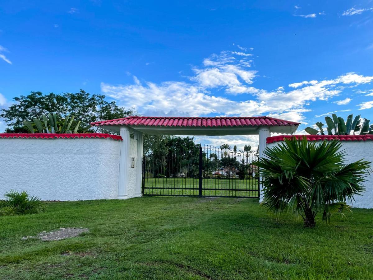 Turistica Natasha - Casa Campestre Y
