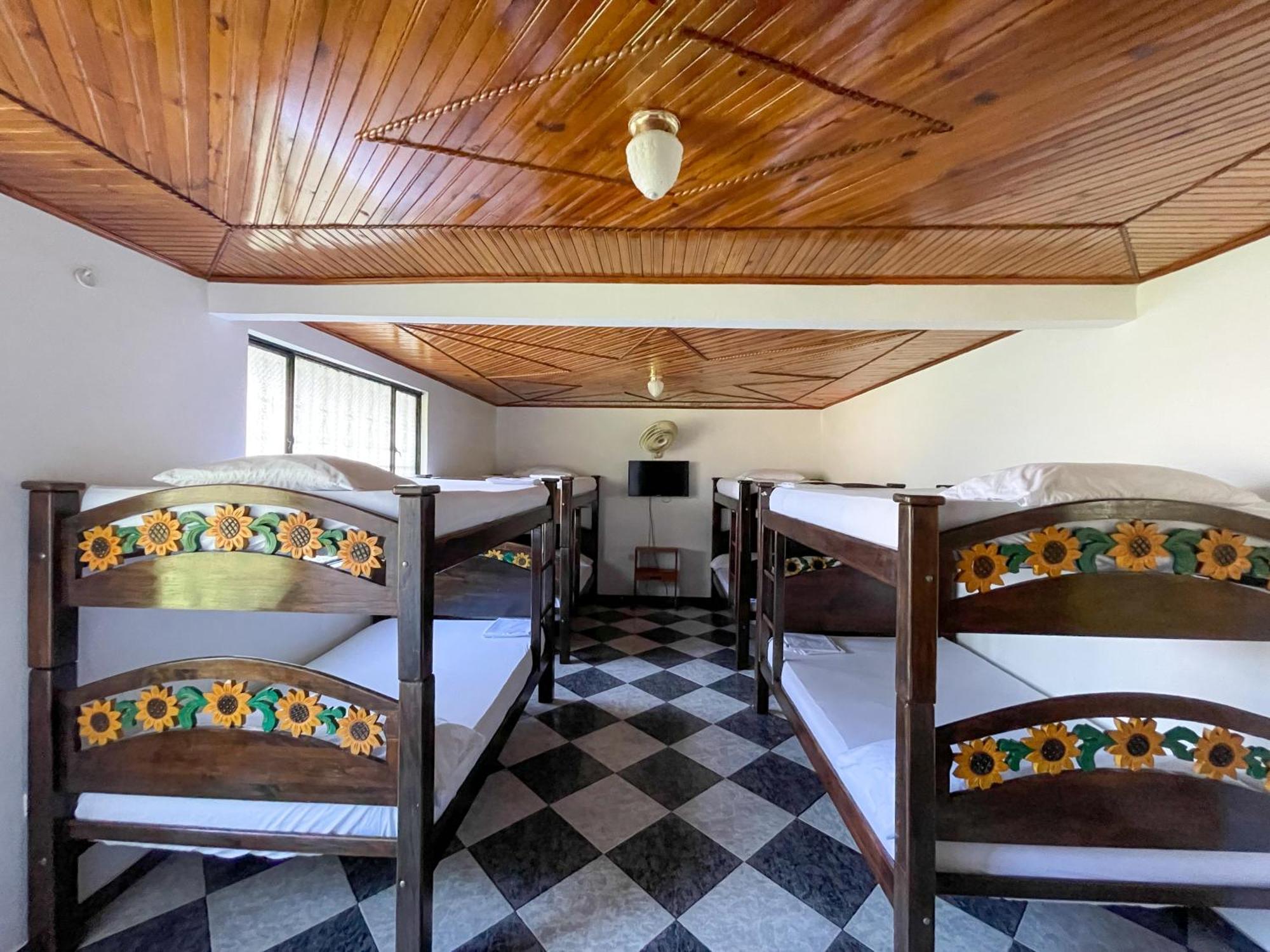 Turistica Natasha - Casa Campestre Y Lodge